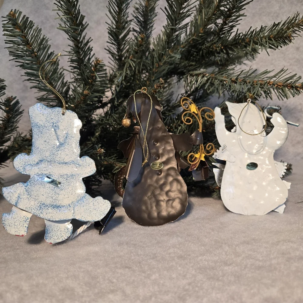 VTG Painted Metal Tin Snowman Ornaments Lot 3, Rustic Cardinal Birdhouse Wreath